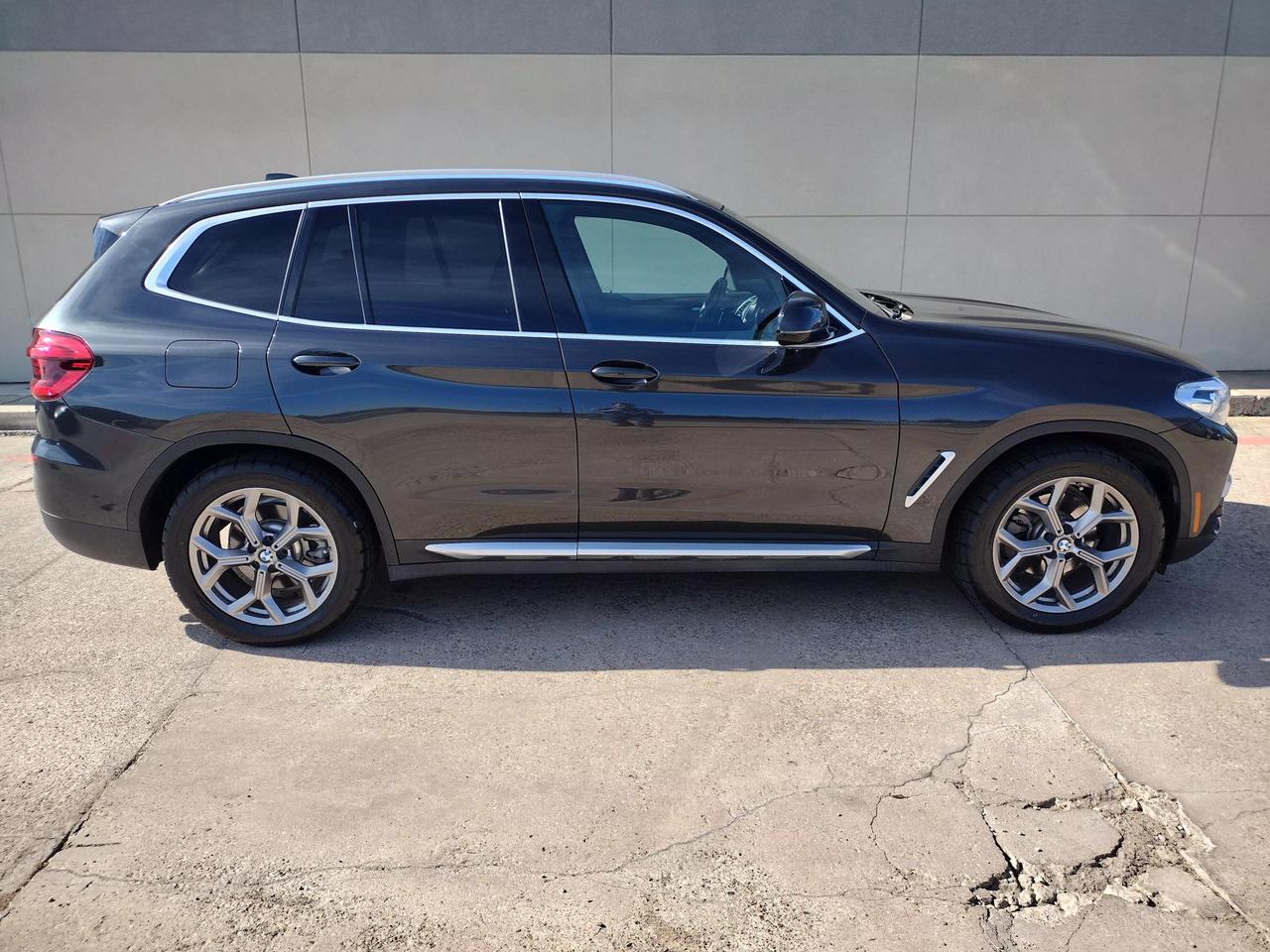 2020 BMW X3 30i photo 7