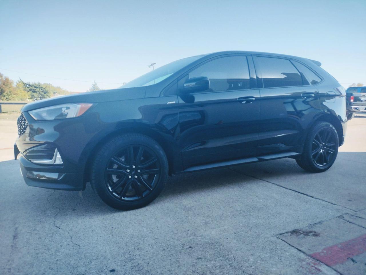 2023 Ford Edge ST-Line photo 5