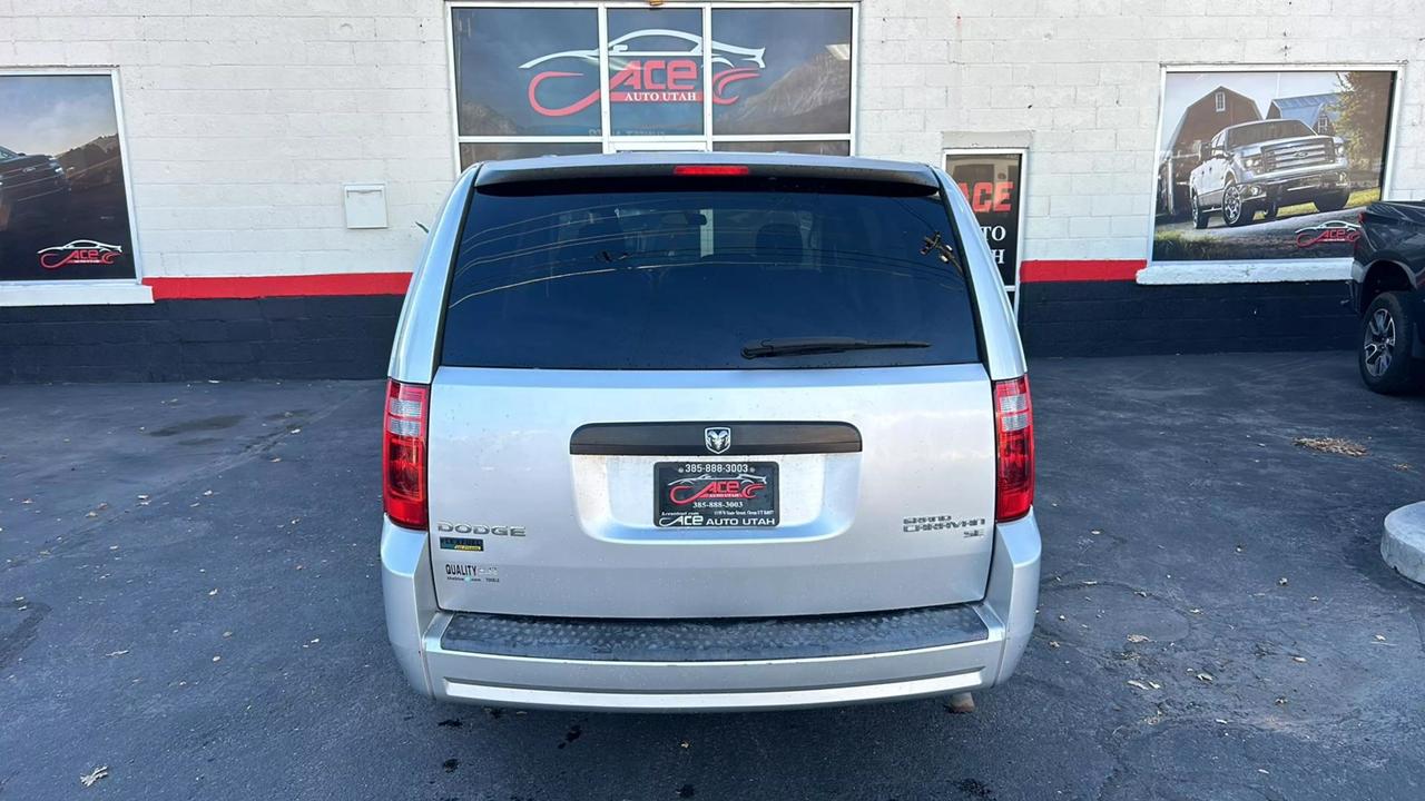 2009 Dodge Grand Caravan SE photo 11