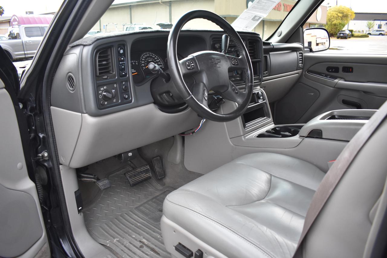 2005 Chevrolet Avalanche Base photo 35