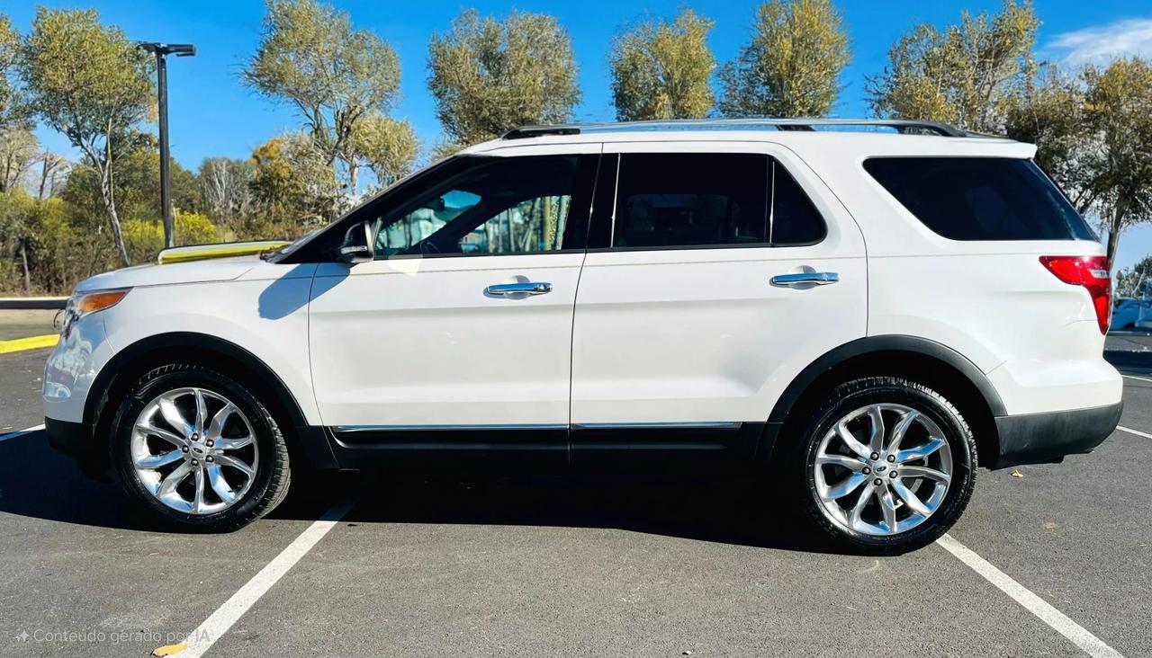 2014 Ford Explorer XLT photo 7