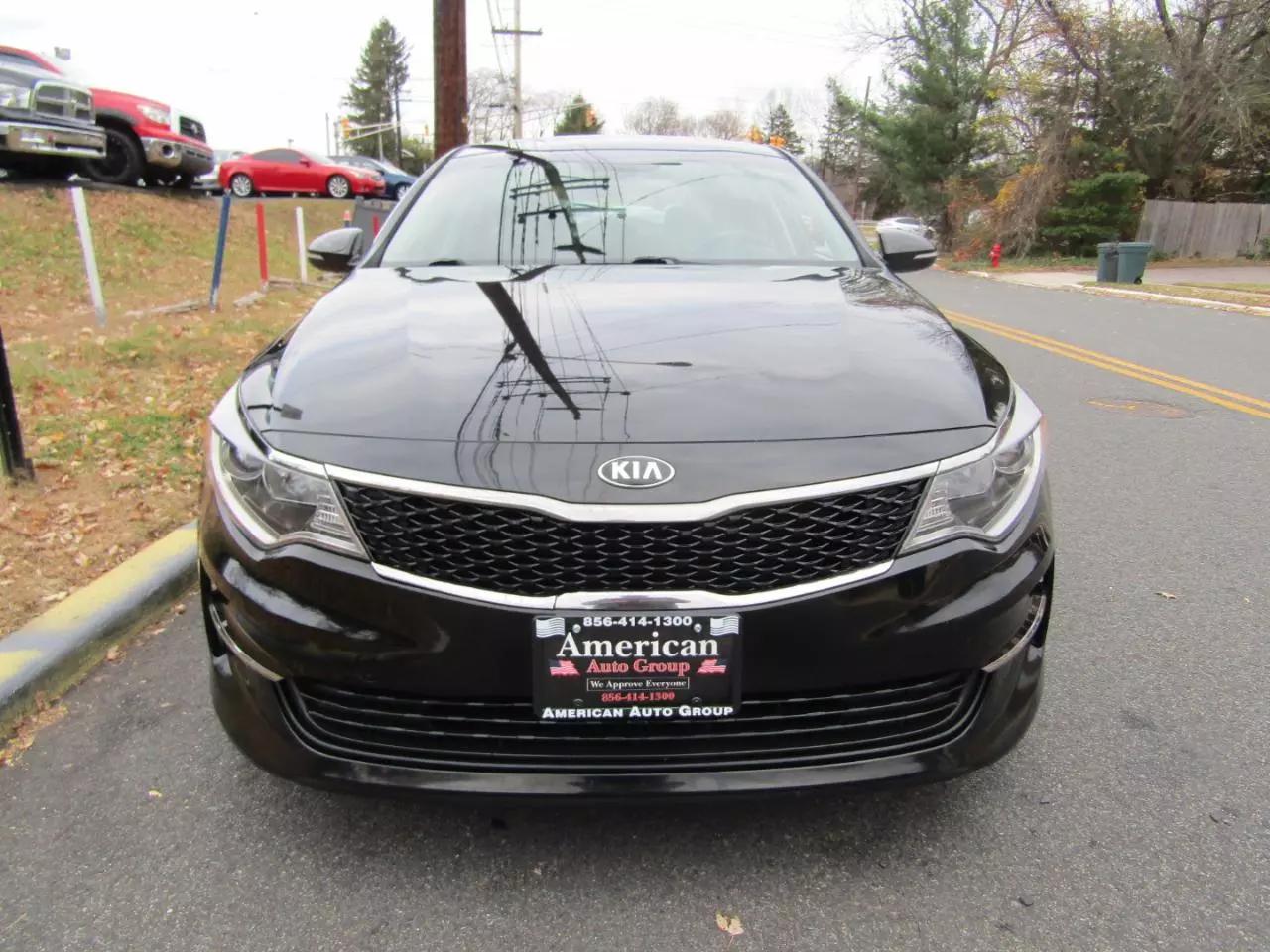 2016 Kia Optima LX photo 21