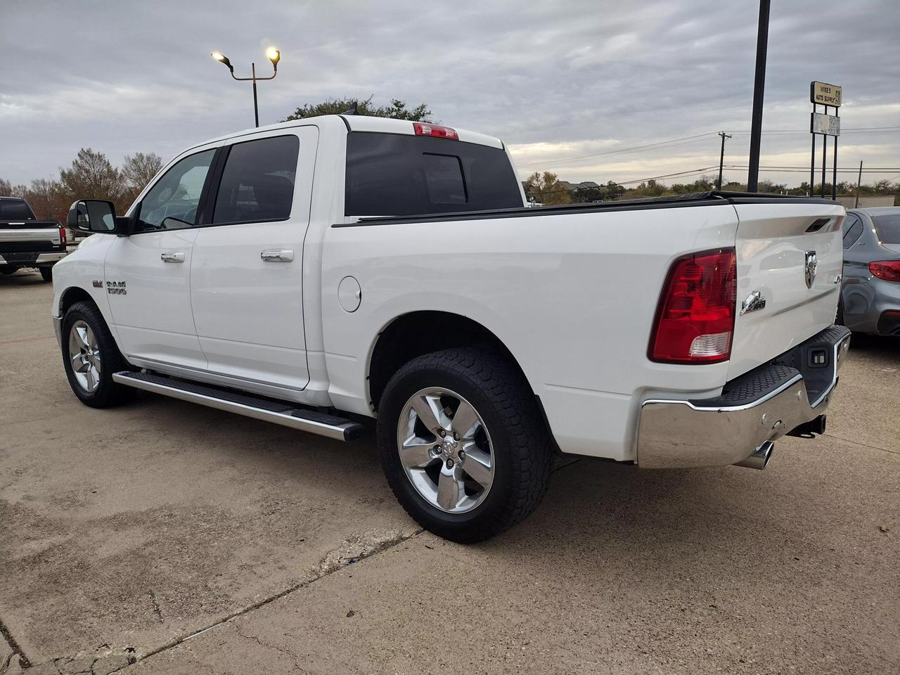 2016 RAM Ram 1500 Pickup Big Horn photo 13