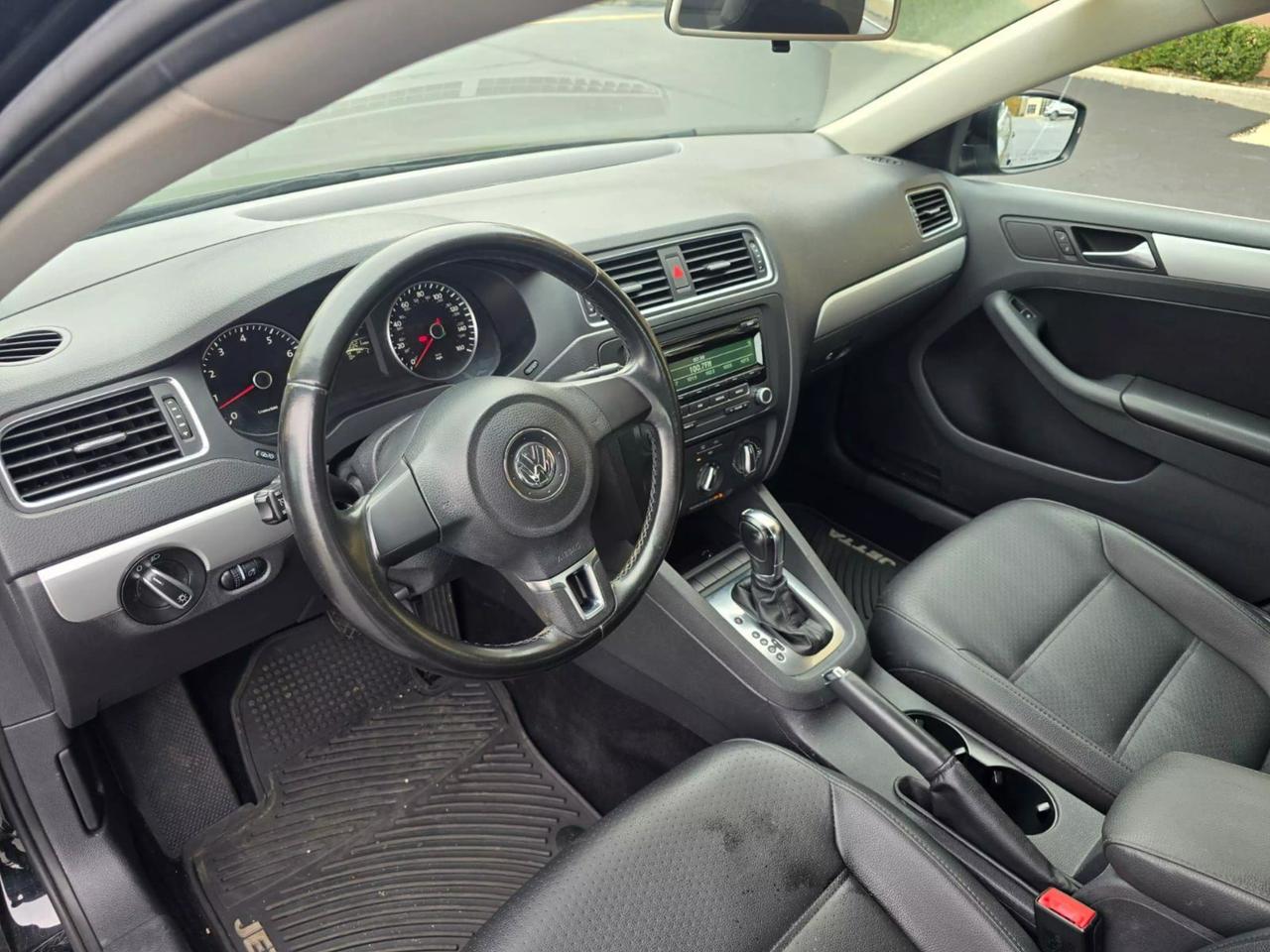 2013 Volkswagen Jetta SE photo 49