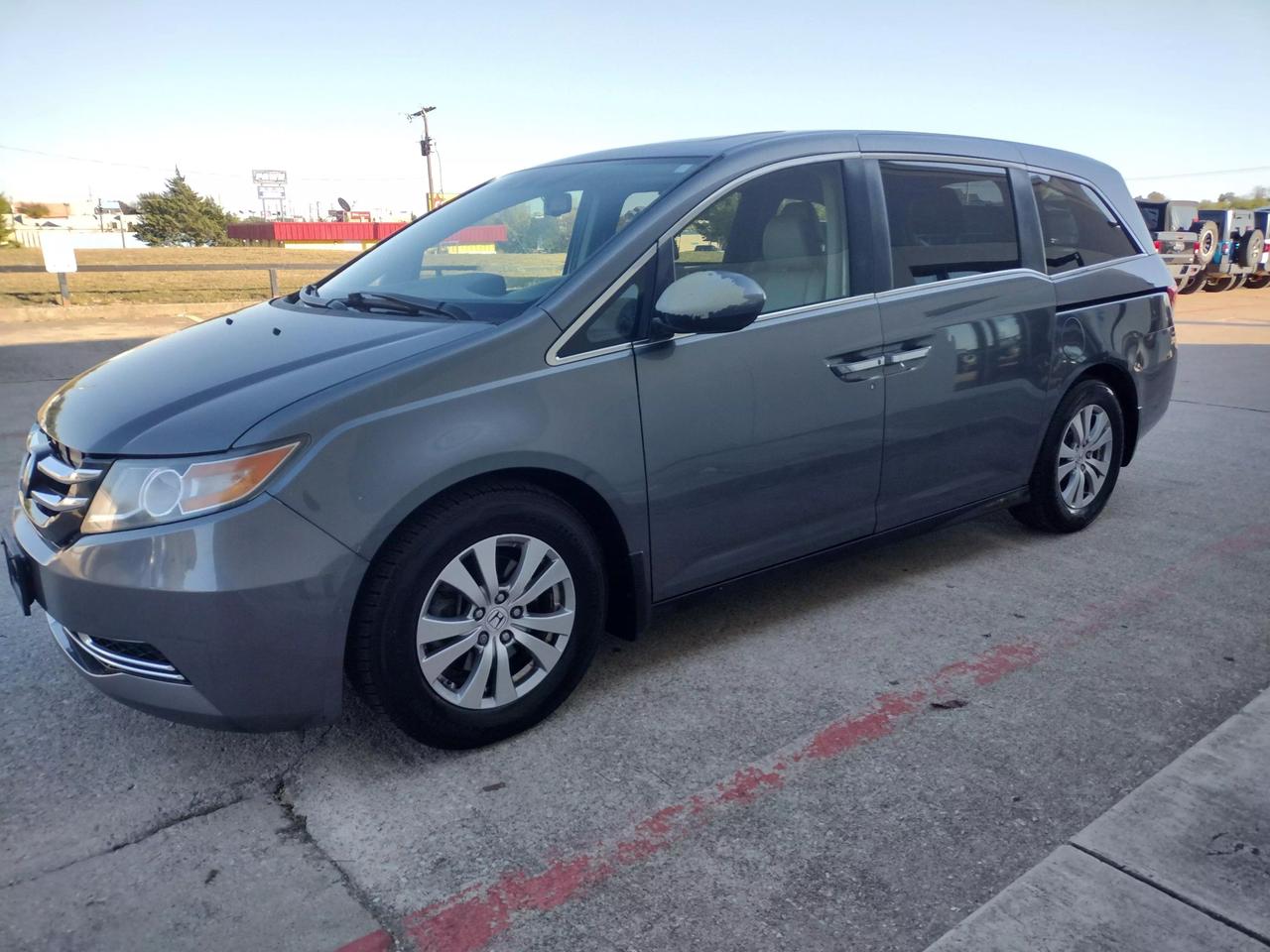 2014 Honda Odyssey EX-L photo 19