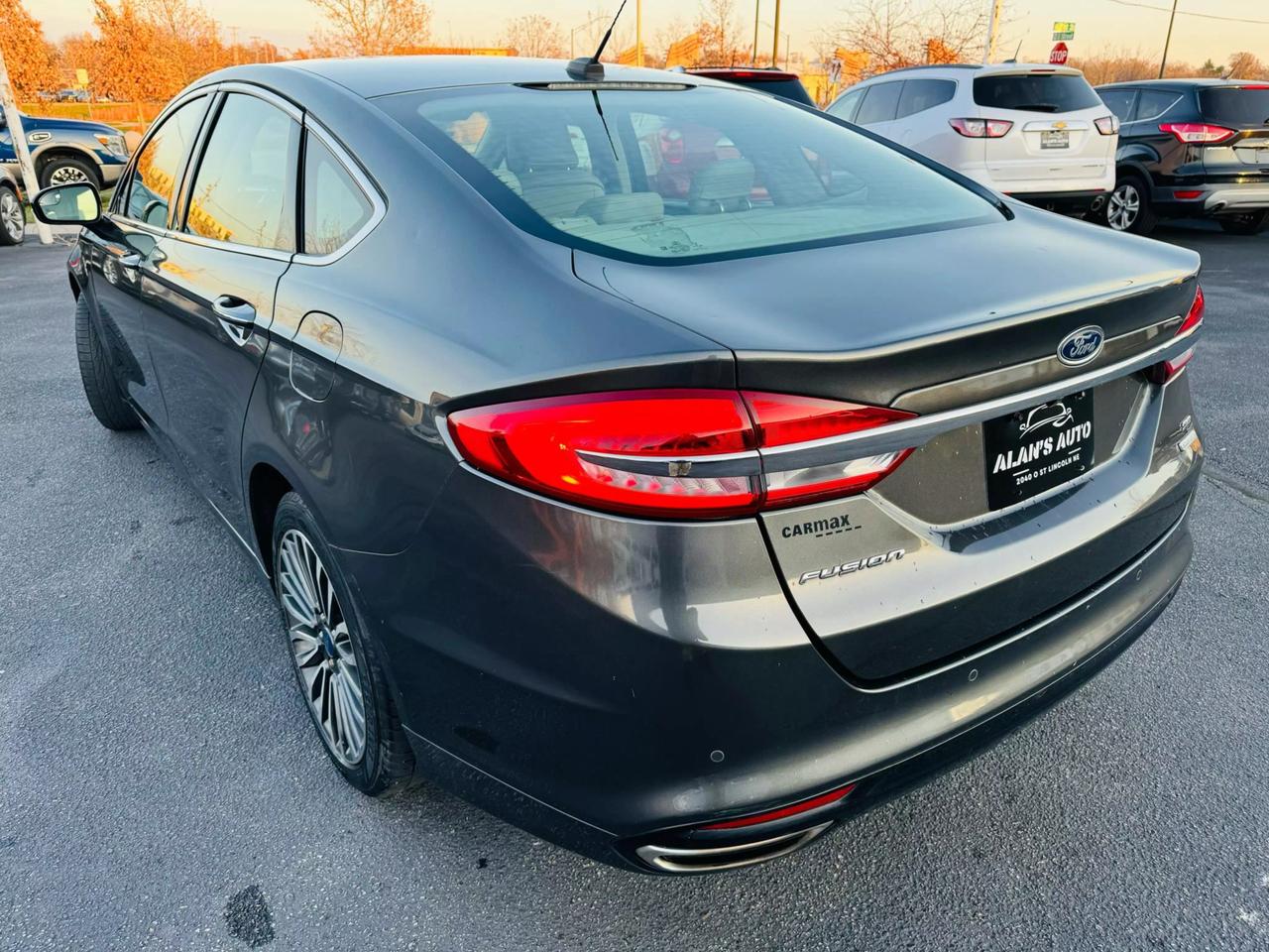 2017 Ford Fusion SE photo 27