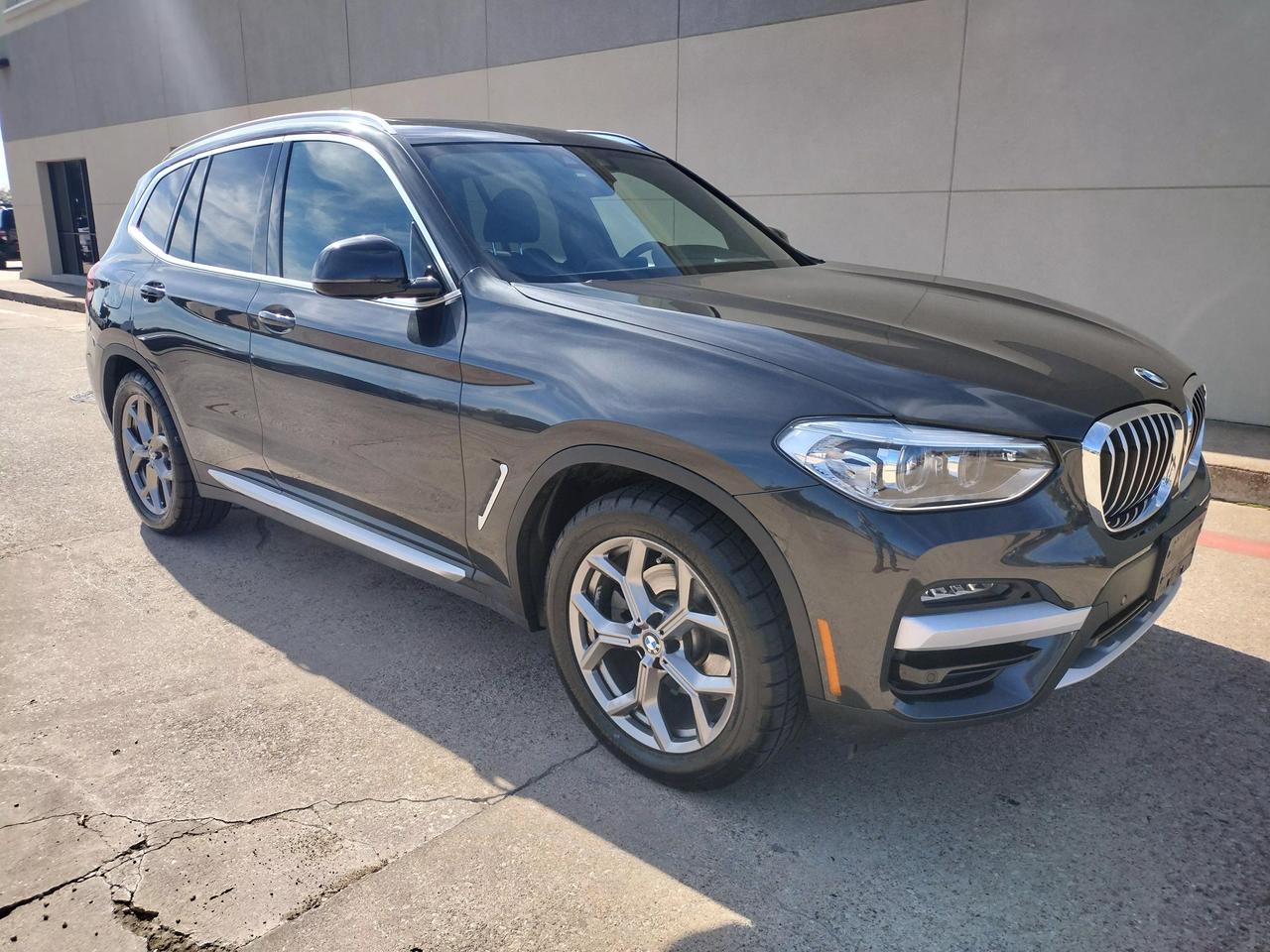 2020 BMW X3 30i photo 3