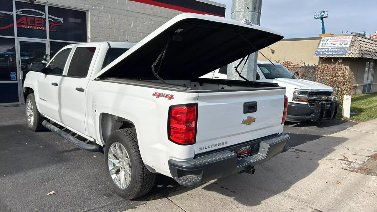 2017 Chevrolet Silverado 1500 null photo 19