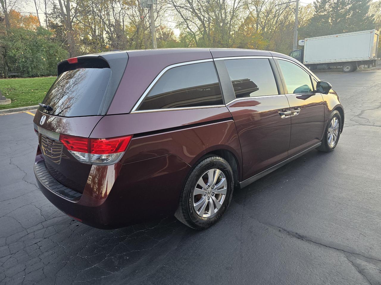 2014 Honda Odyssey EX-L photo 33