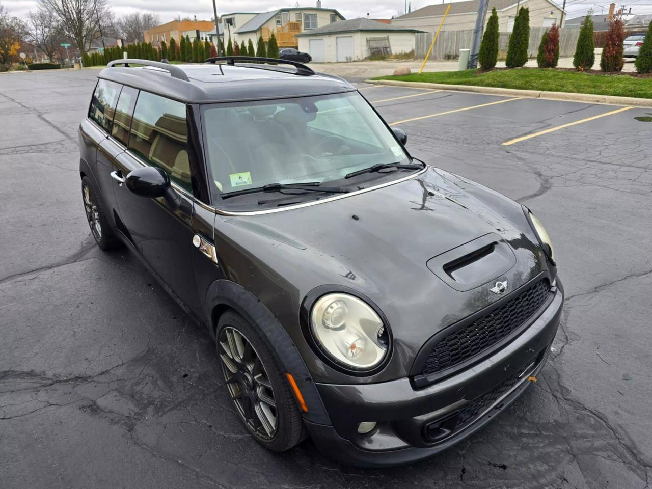 2011 MINI Cooper S photo 17