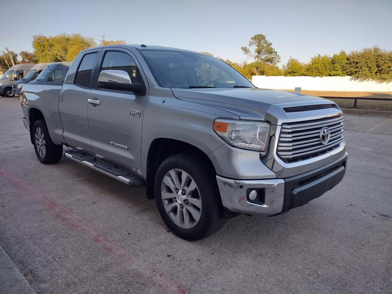 2014 Toyota Tundra Limited photo 13