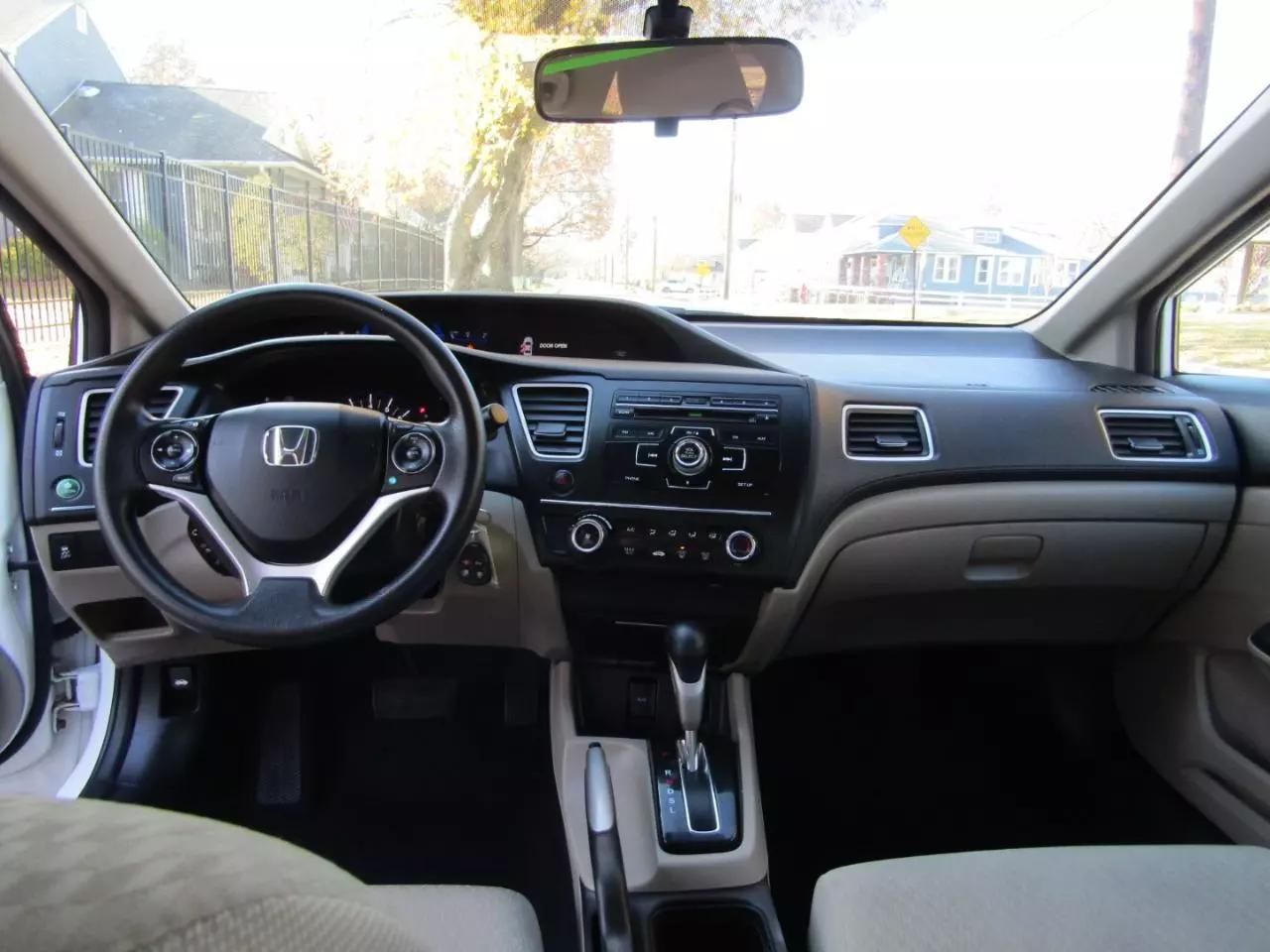 2015 Honda Civic LX photo 14