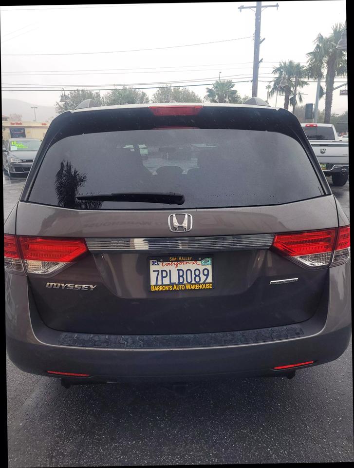 2016 Honda Odyssey SE photo 5