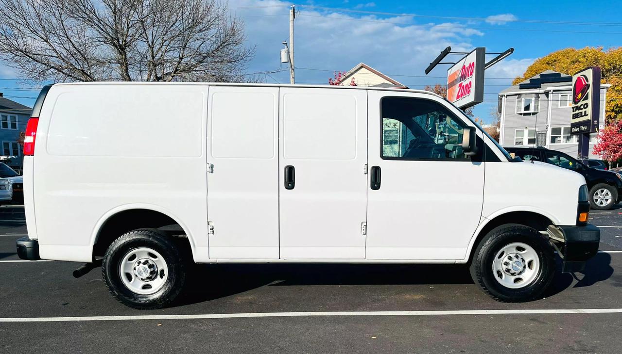 2019 Chevrolet Express Cargo Work Van photo 8