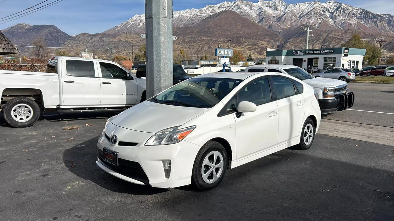 2015 Toyota Prius One photo 7