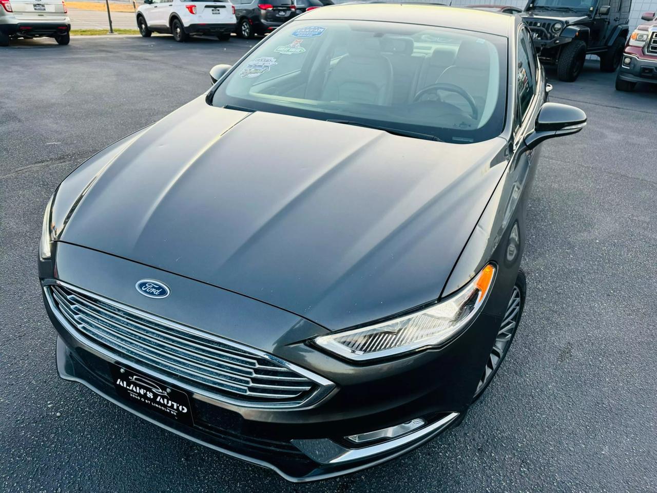 2017 Ford Fusion SE photo 23