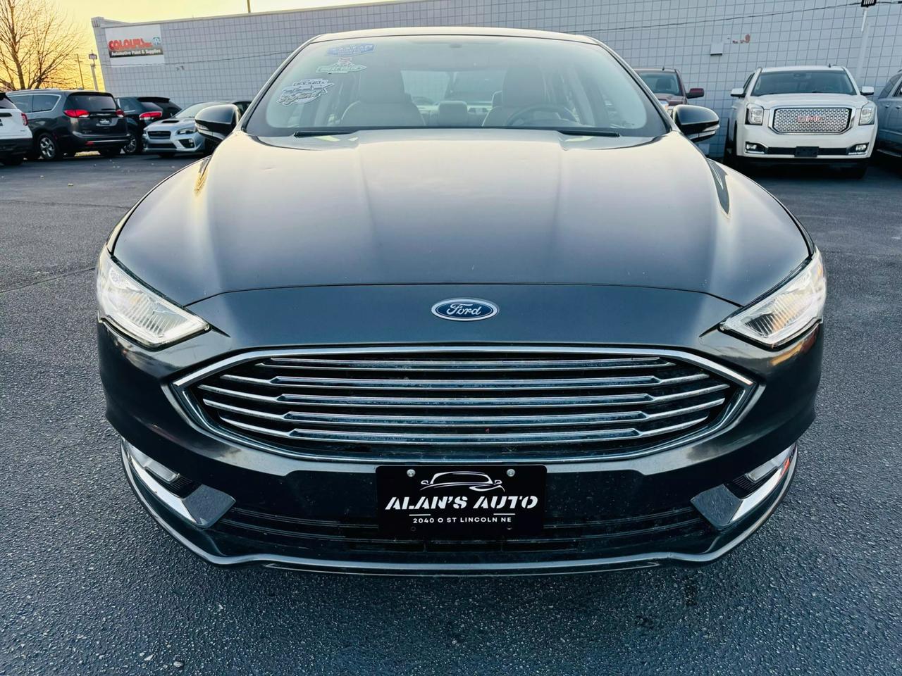 2017 Ford Fusion SE photo 31