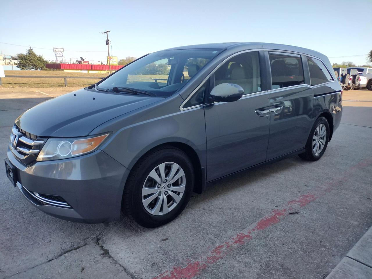 2014 Honda Odyssey EX-L photo 17