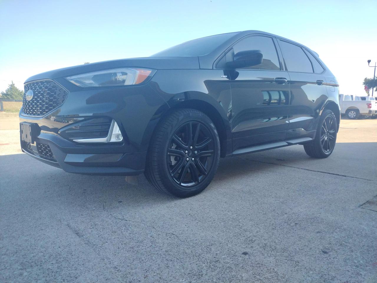 2023 Ford Edge ST-Line photo 13