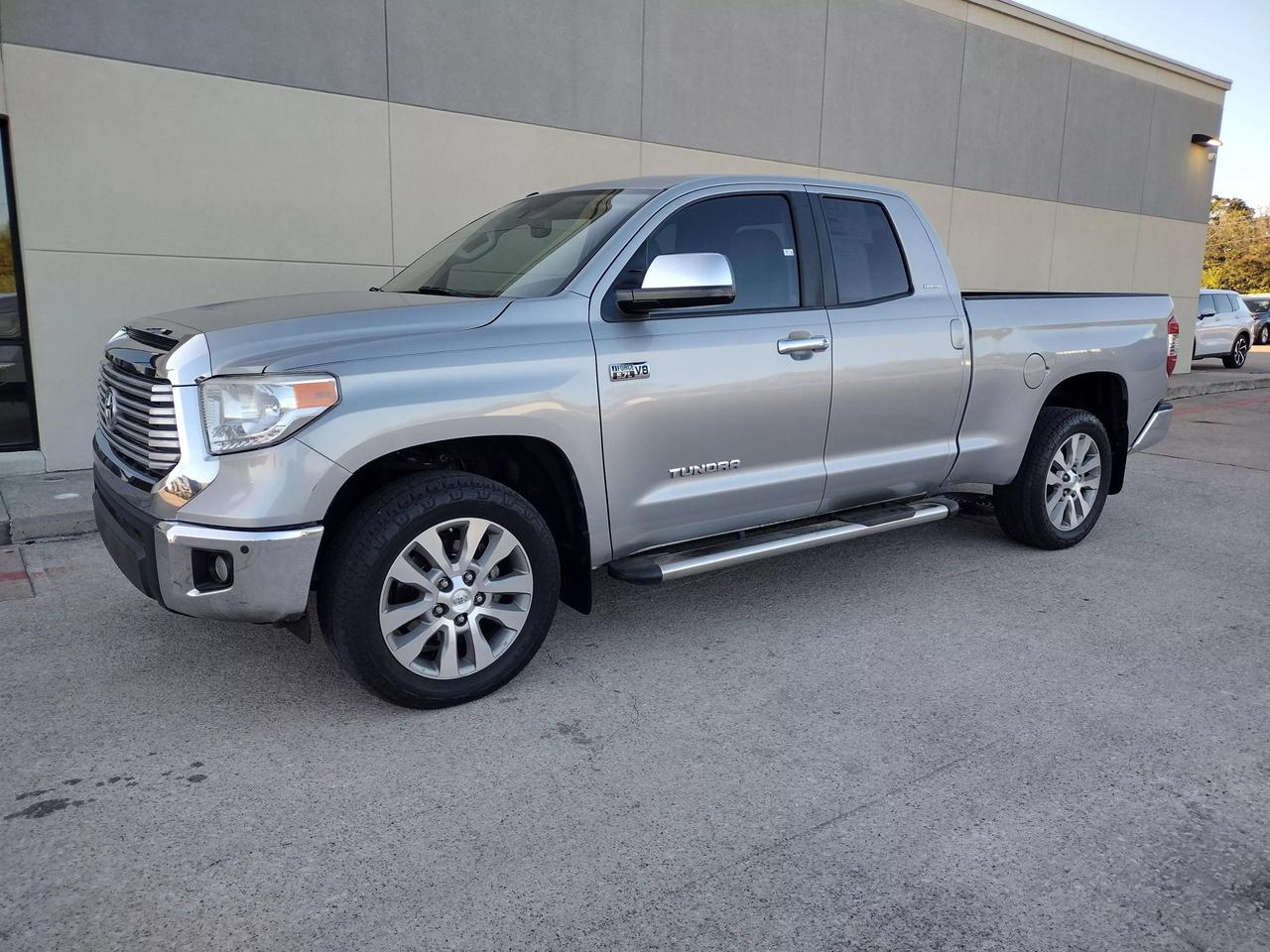 2014 Toyota Tundra Limited photo 3