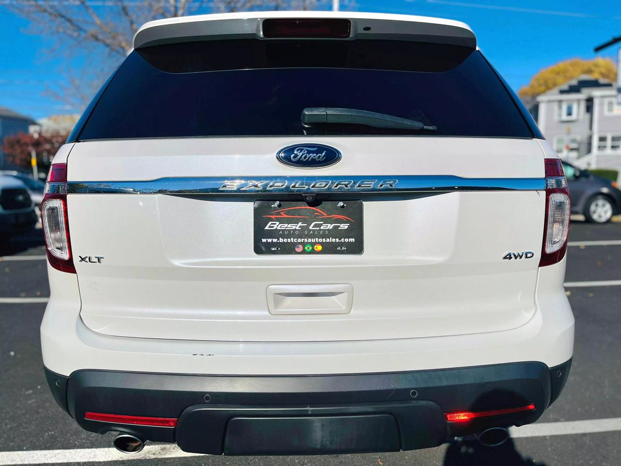 2014 Ford Explorer XLT photo 5