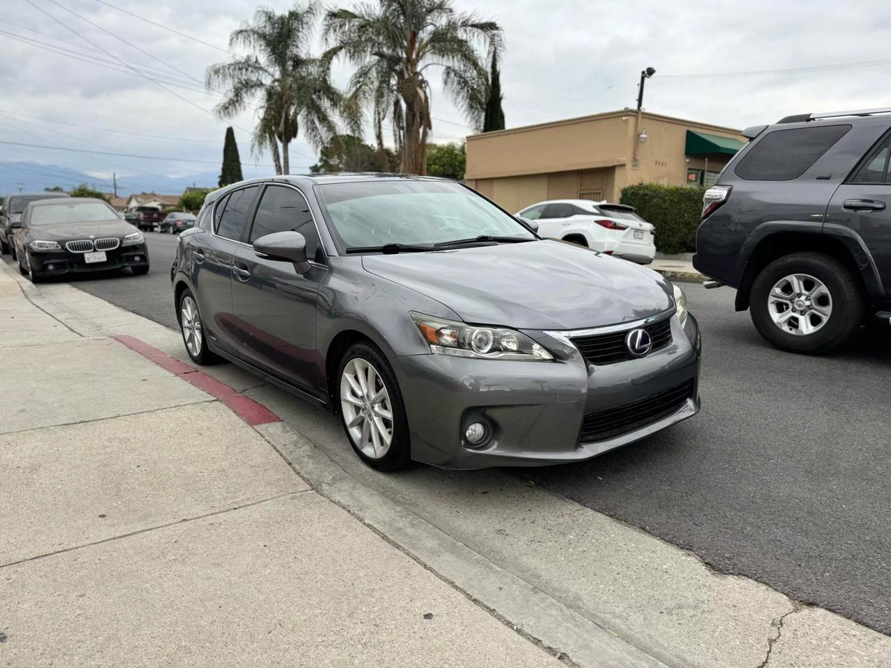 2013 Lexus CT Base photo 5