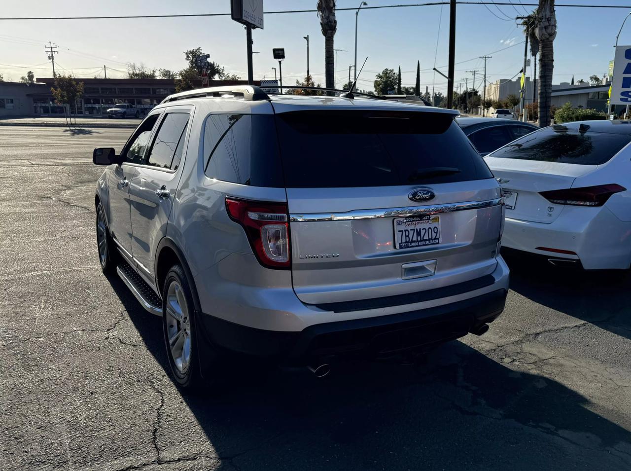 2014 Ford Explorer Limited photo 5