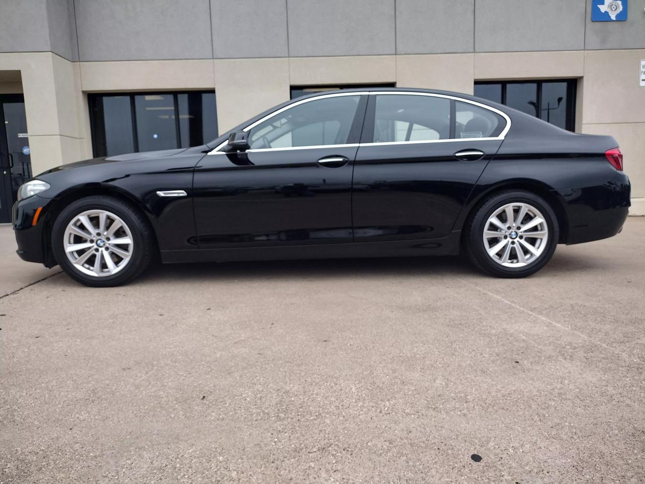 2015 BMW 5 Series 528i photo 9