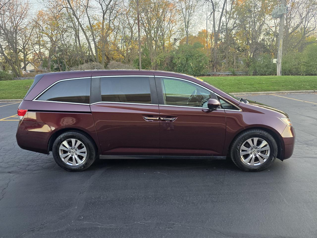 2014 Honda Odyssey EX-L photo 37