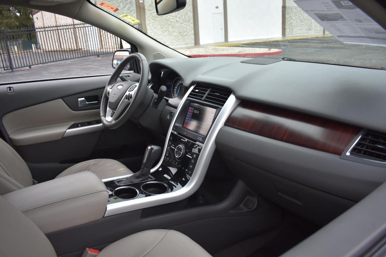 2013 Ford Edge Limited photo 39