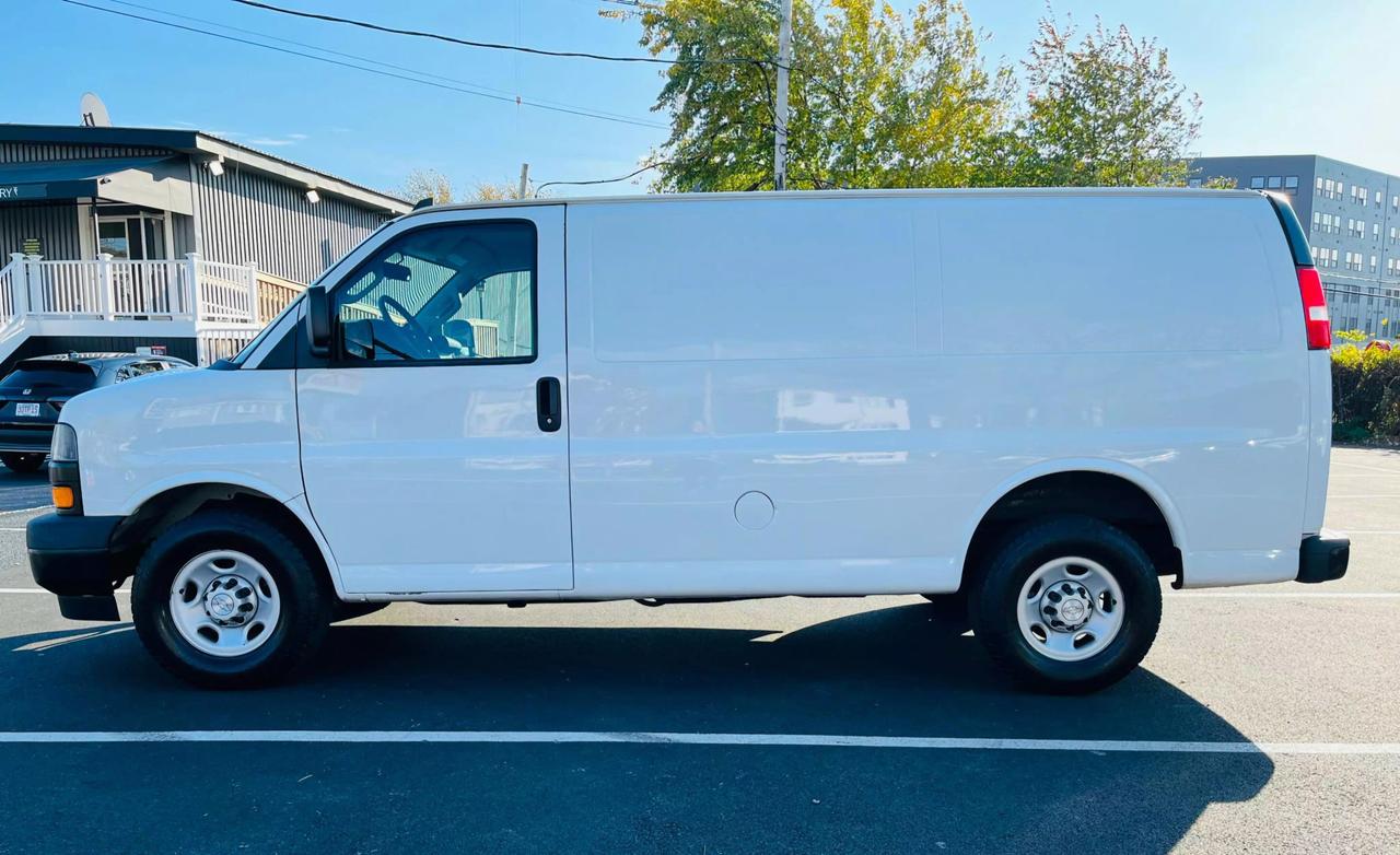 2019 Chevrolet Express Cargo Work Van photo 7