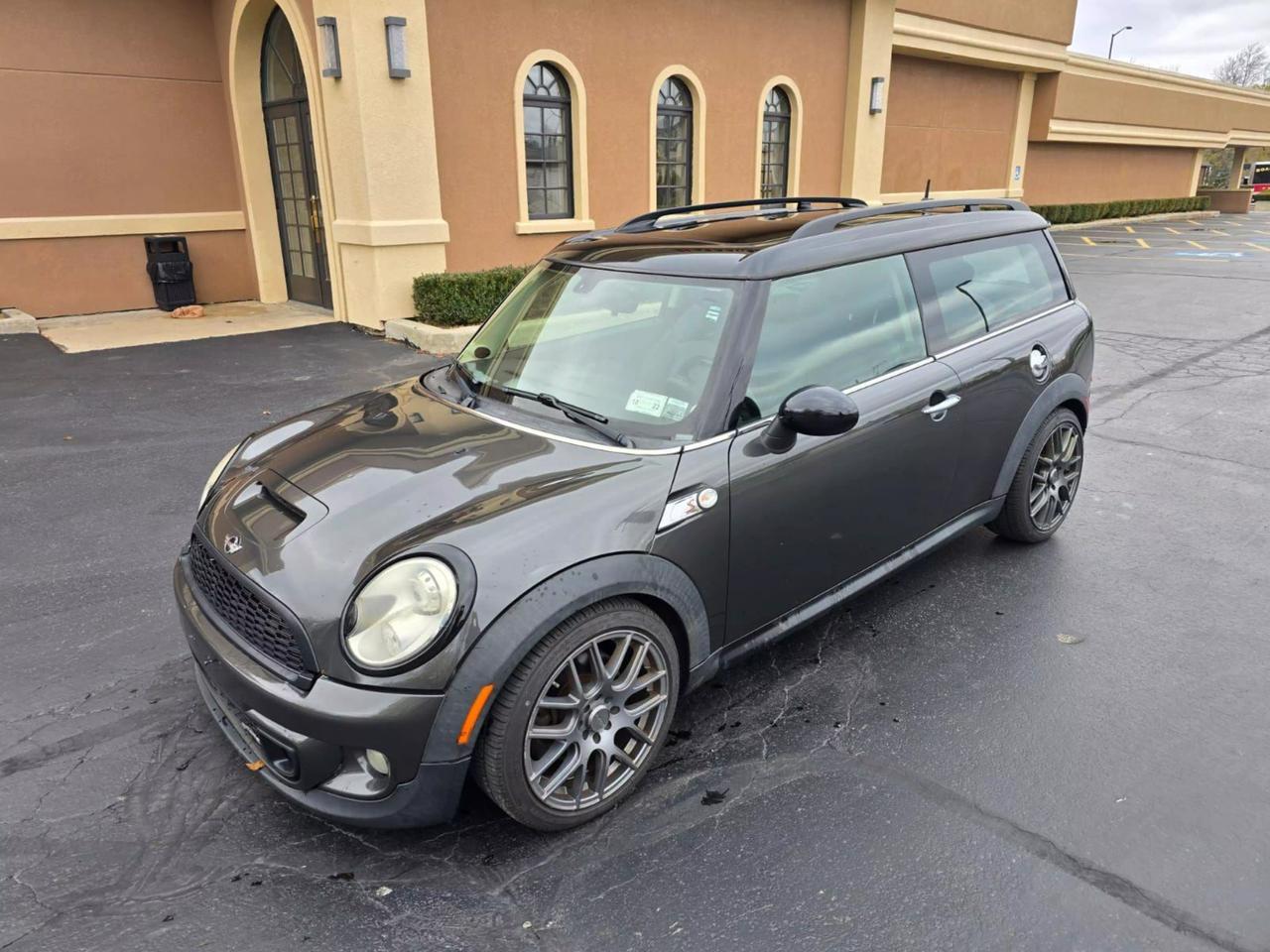 2011 MINI Cooper S photo 9