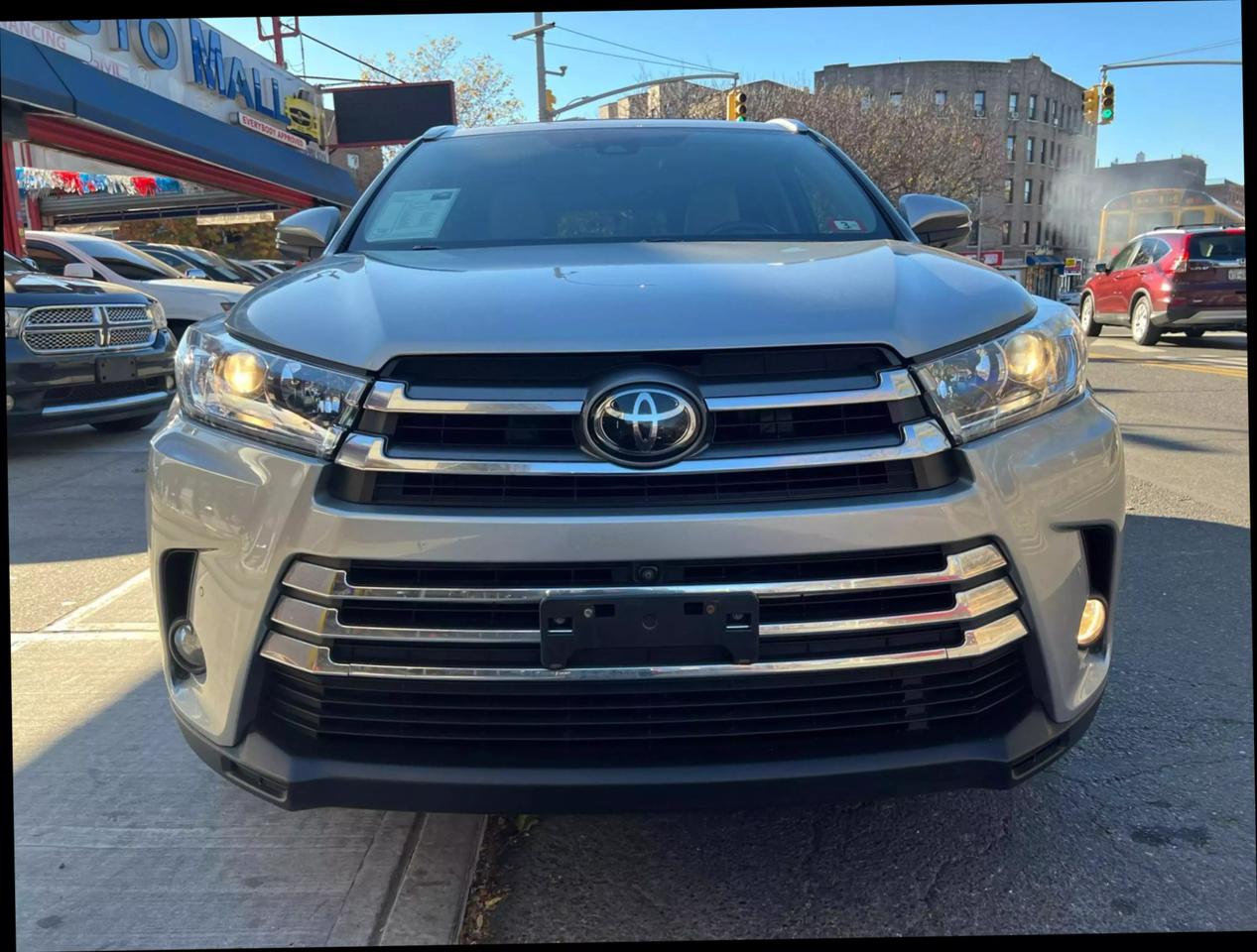 Toyota Highlander's photo