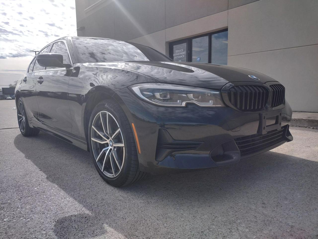 2019 BMW 3 Series 330i photo 19