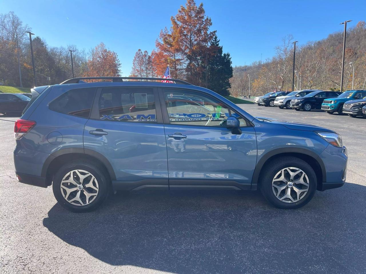 2021 Subaru Forester Premium photo 5