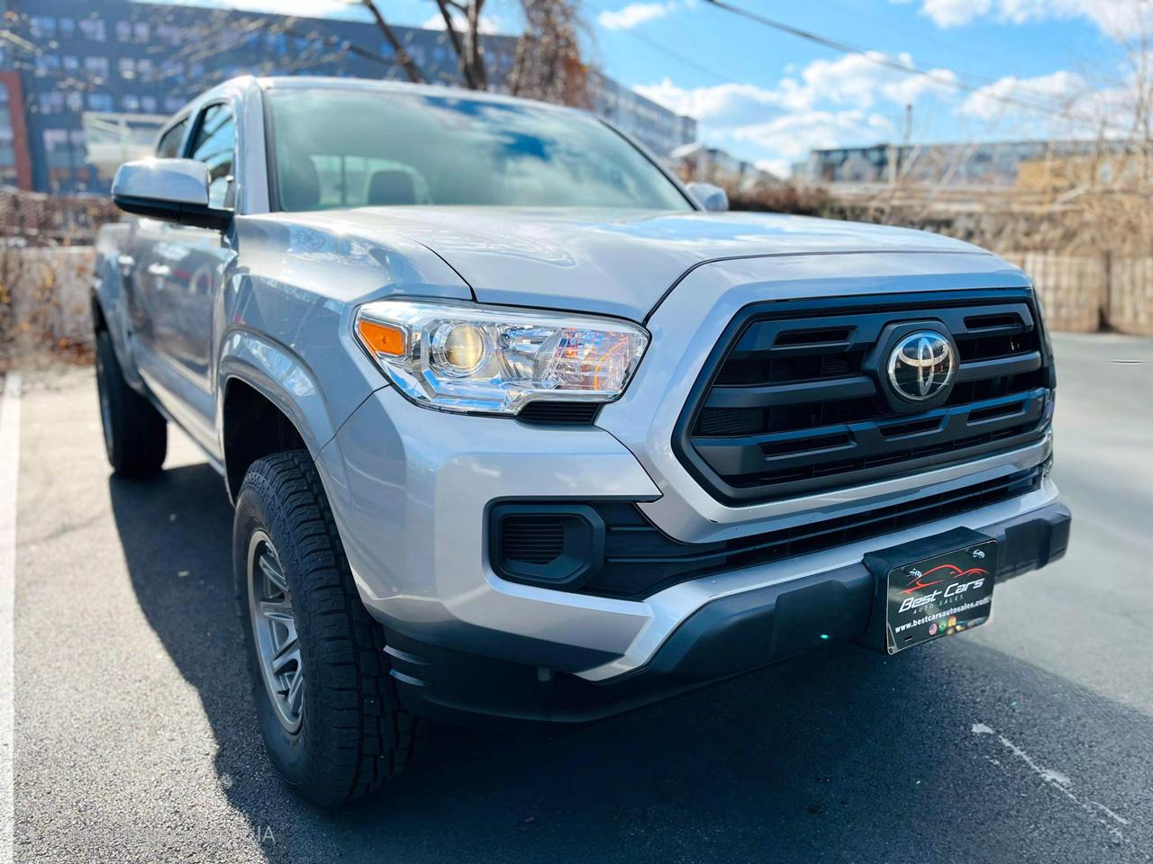 Toyota Tacoma's photo