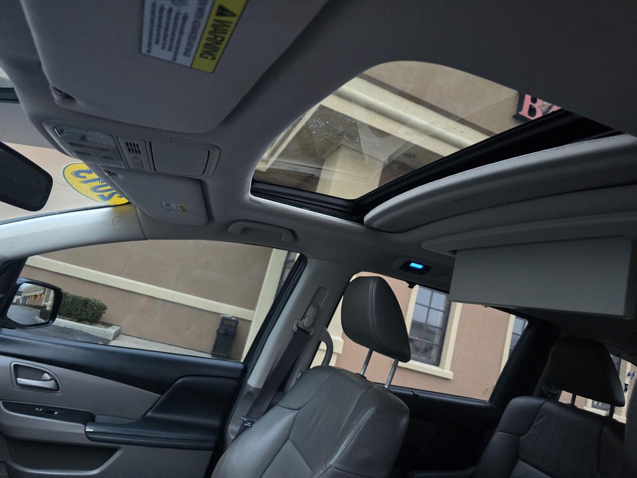 2013 Honda Odyssey Touring photo 65