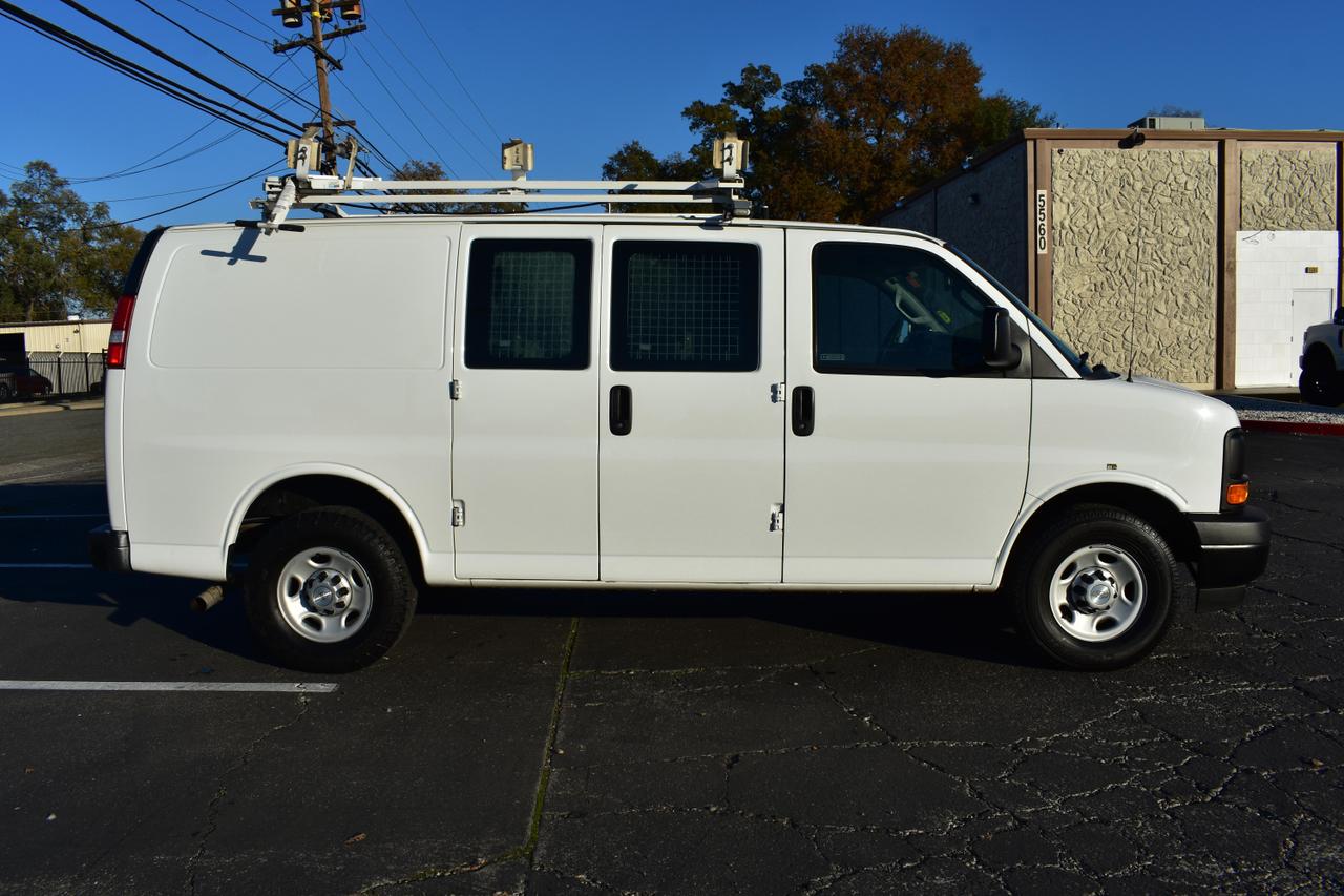 2017 Chevrolet Express Cargo Work Van photo 15