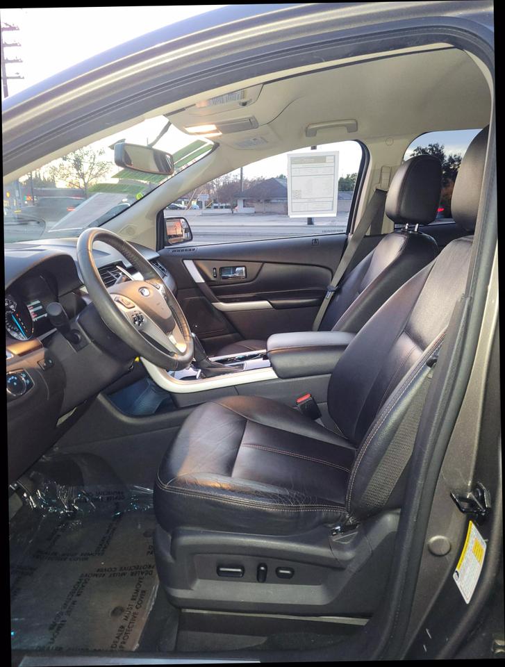 2012 Ford Edge Limited photo 13