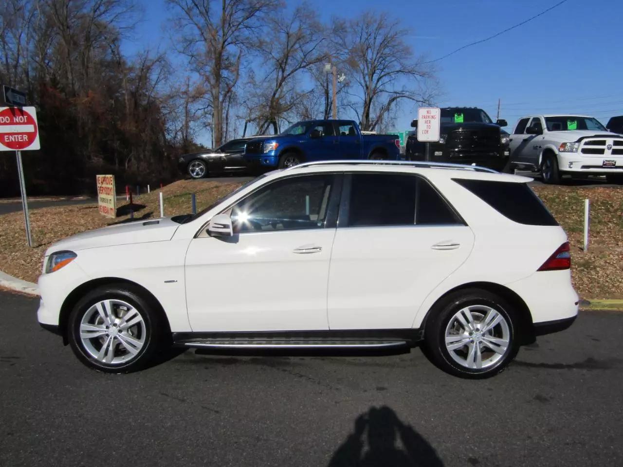 2012 Mercedes-Benz M-Class ML350 photo 8