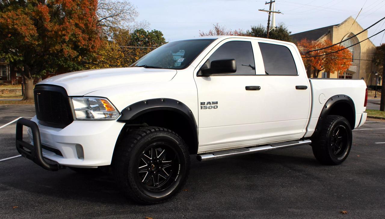 RAM Ram 1500 Pickup's photo