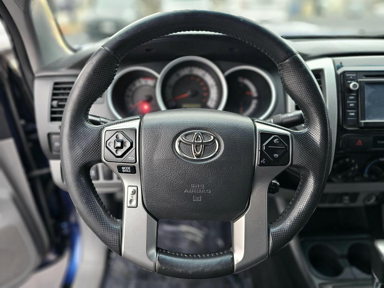 2015 Toyota Tacoma Base photo 16