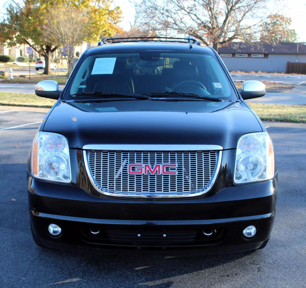 2014 GMC Yukon SLT photo 3