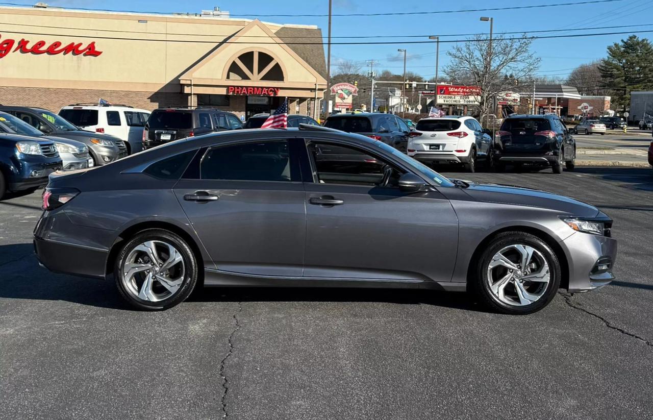 2018 Honda Accord EX-L photo 9