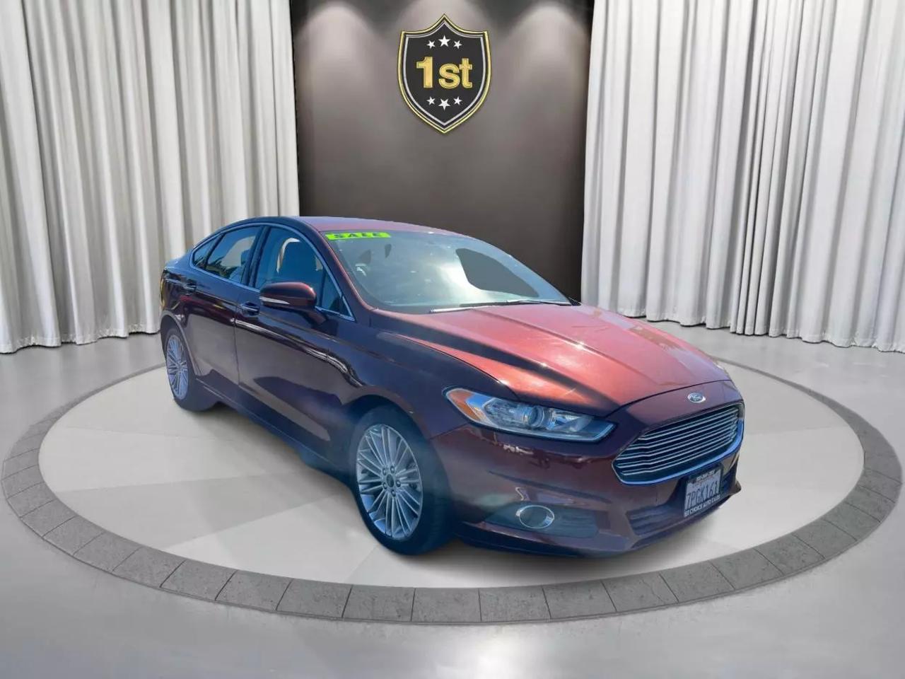 2016 Ford Fusion SE photo 1