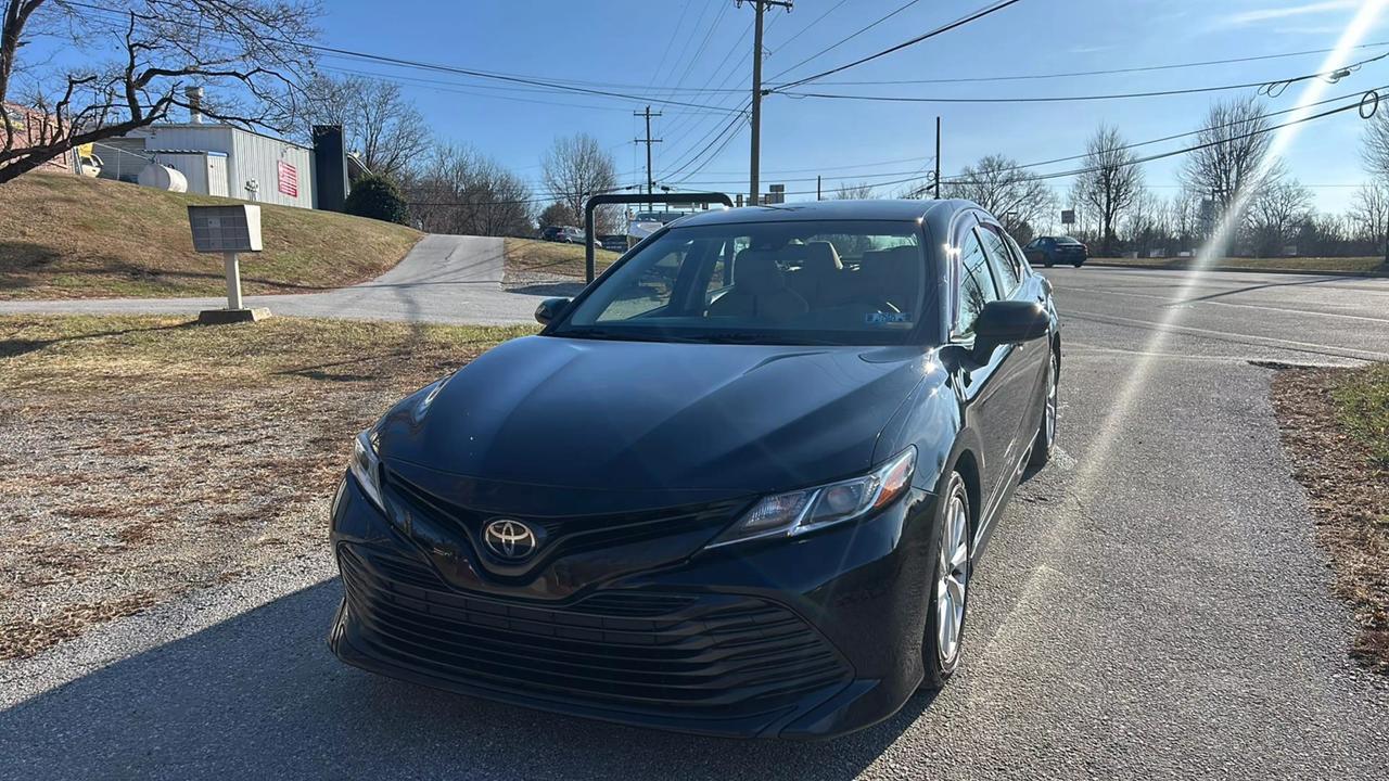 2018 Toyota Camry LE photo 49