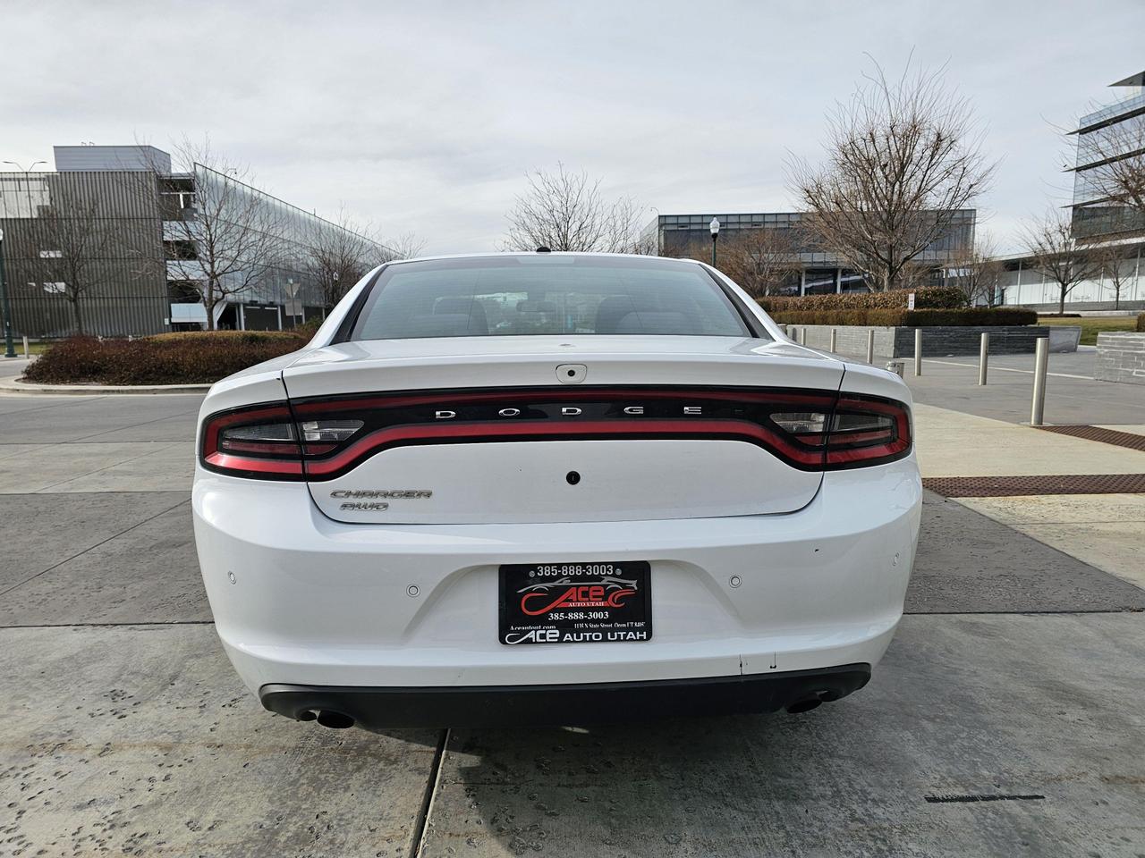 2018 Dodge Charger null photo 9