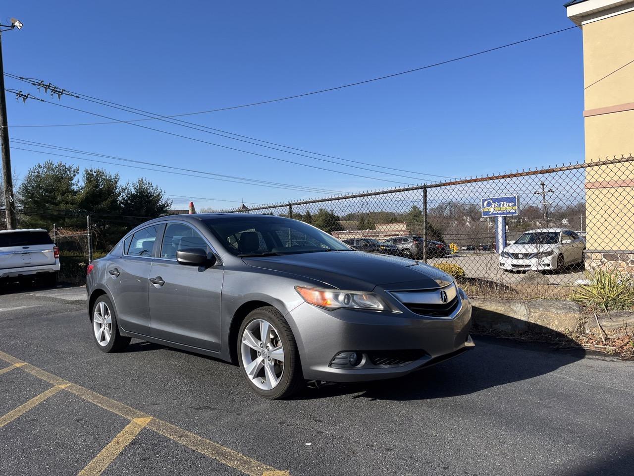 2013 Acura ILX Premium photo 63