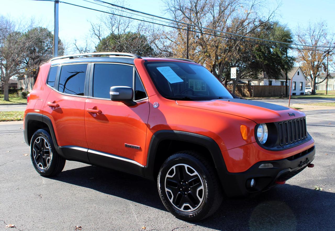 2016 Jeep Renegade Trailhawk photo 7