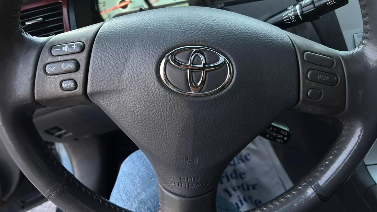 2005 Toyota Camry Solara SE photo 103